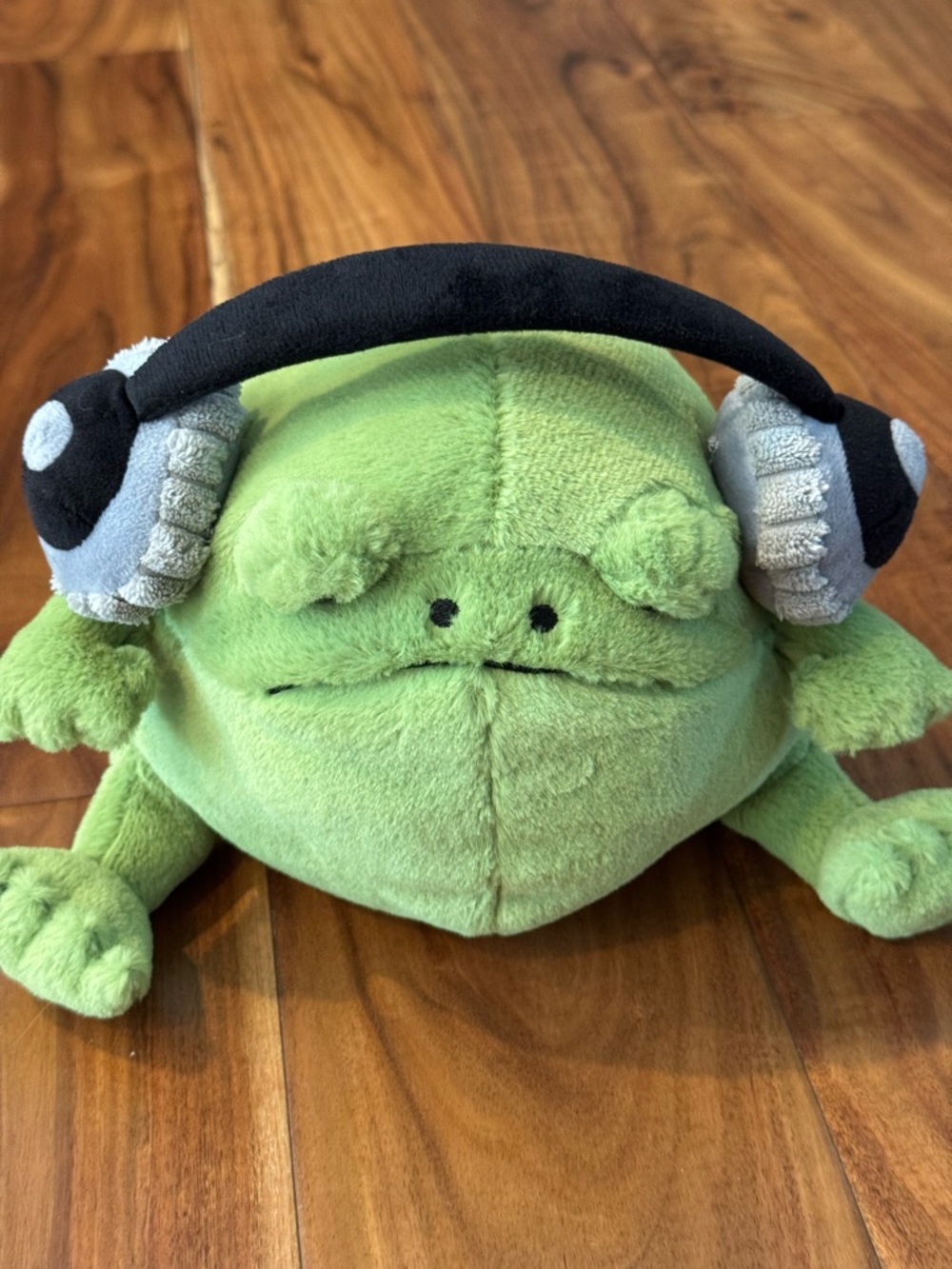 Retired Jellycat Ricky Rain Frog Headphones